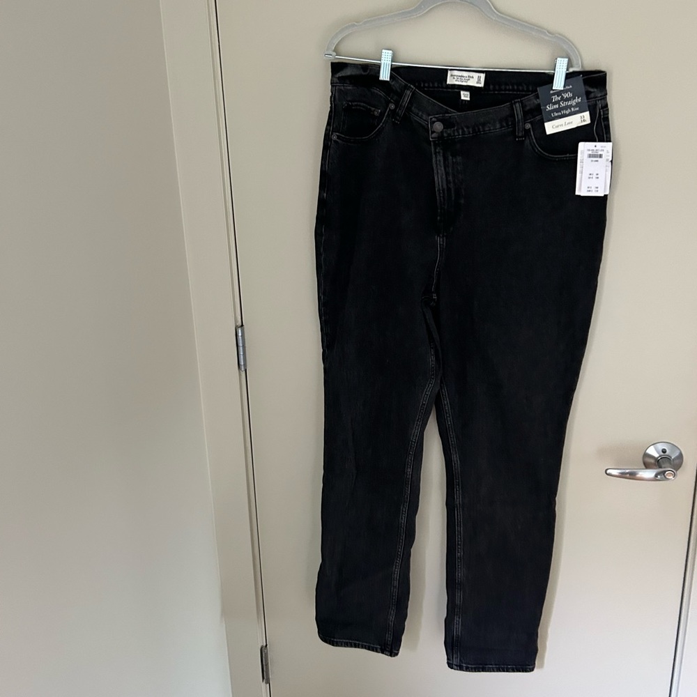 Abercrombie pants curve love 33L BRAND NEW